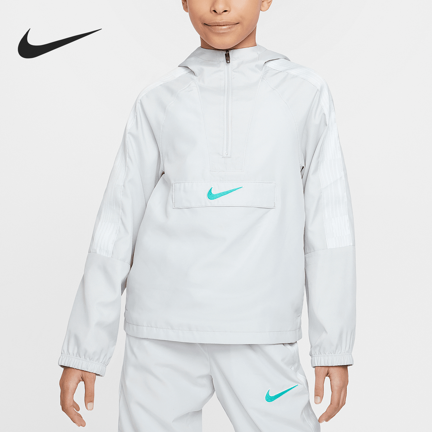 耐克大童足球半拉链连帽套头外套