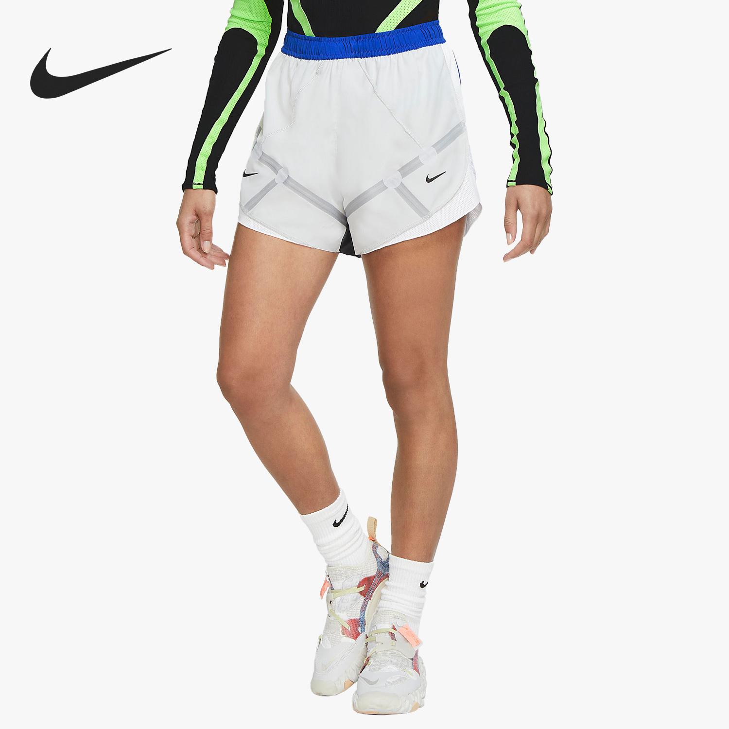 耐克正品女子宽松训练短裤