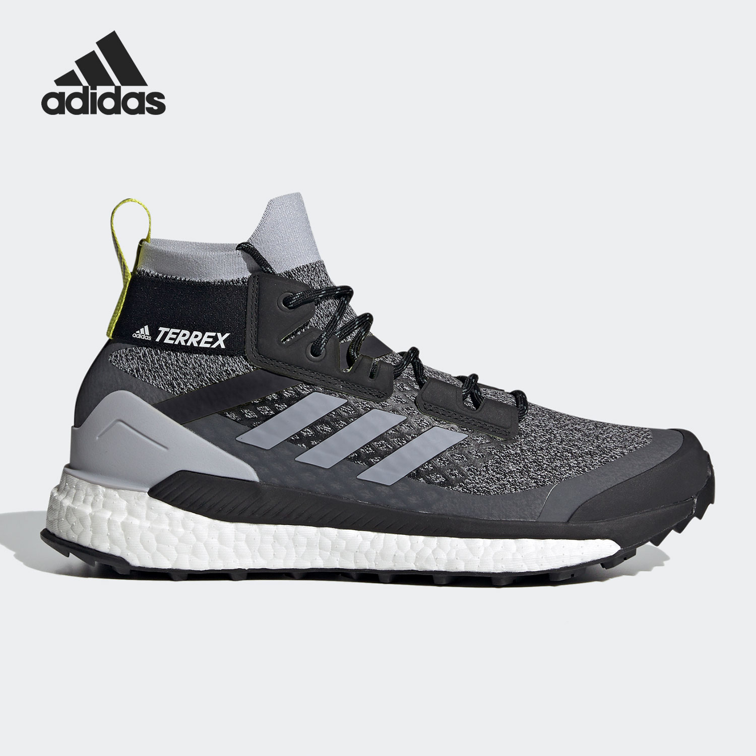 阿迪达斯男女户外徒步运动鞋