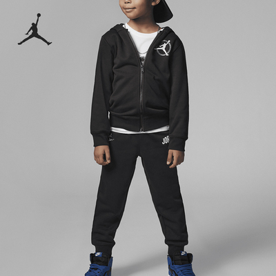 耐克小童加绒运动套装