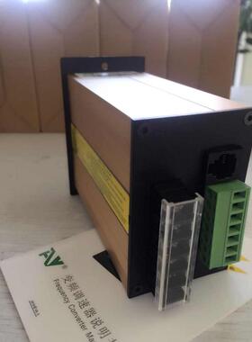 单进单出变频器400W 220V风机水泵变频器可免拆电容 AS02-4S