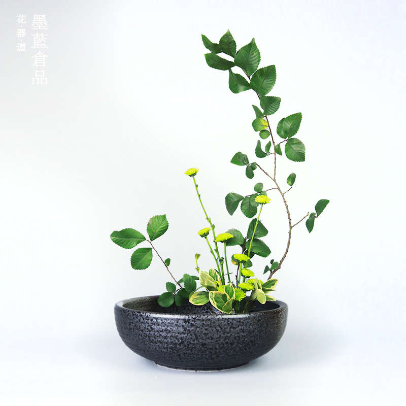 墨黑陶瓷螺纹碗花器禅意复古中式插花器皿日式花道花盘剑山插花