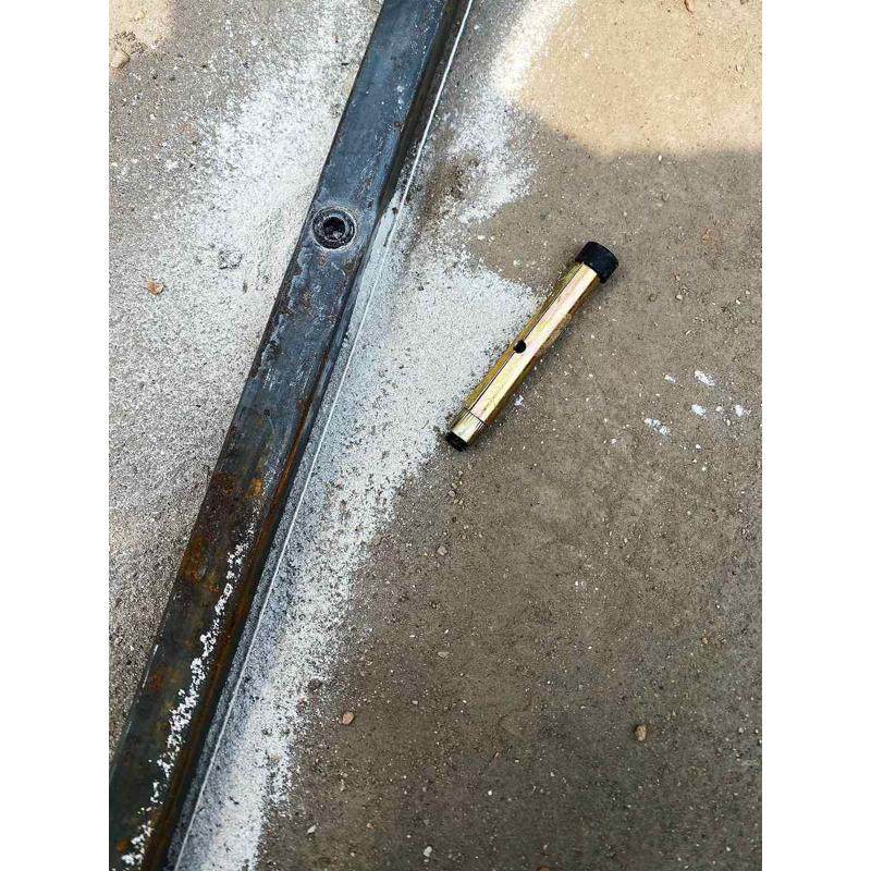 电动门轨道伸缩门路轨20mm方钢热轧钢移门轨道,金属材料及制品,扁钢,淘宝优惠券,粉丝福利购,淘宝优惠卷