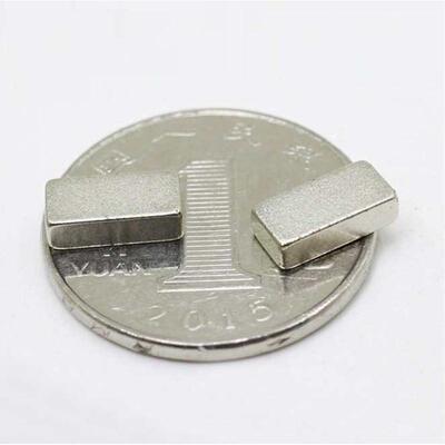 磁铁强磁长10mm钕铁硼高强度强力磁铁10x5x1/2吸铁石纱窗磁石贴片