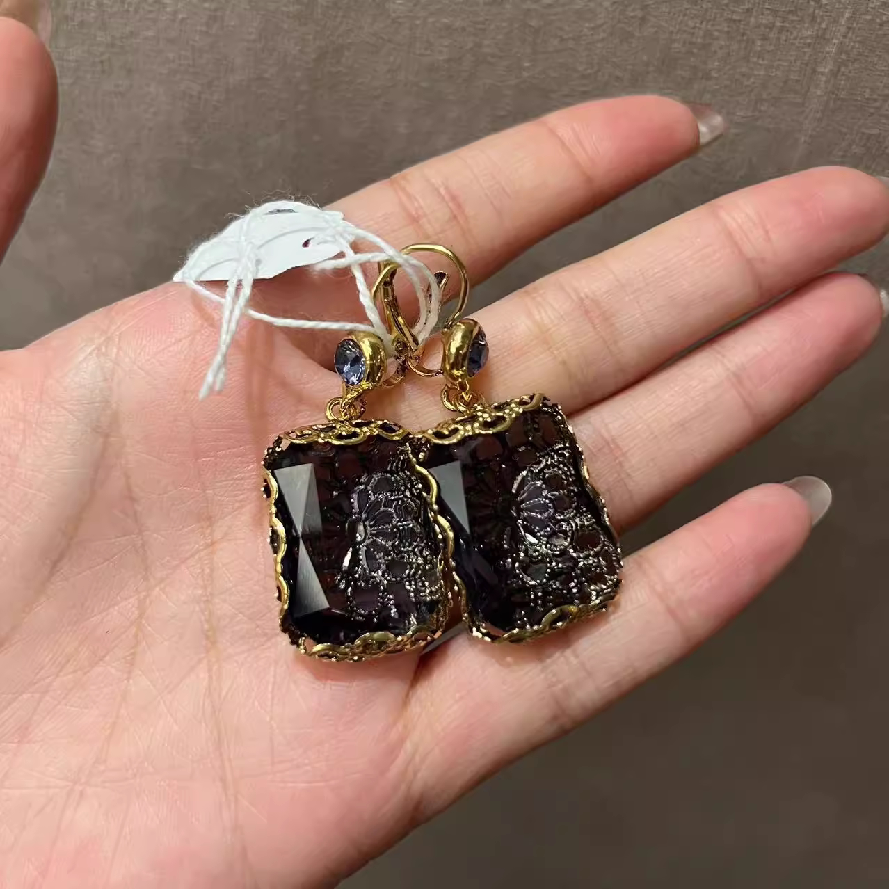 意大利CD 灰色小号蕾丝冰块 耳钩