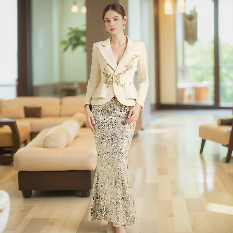 创意狐巨好看的秋装一整套礼服裙高档大气长袖秋装女装主持套装裙