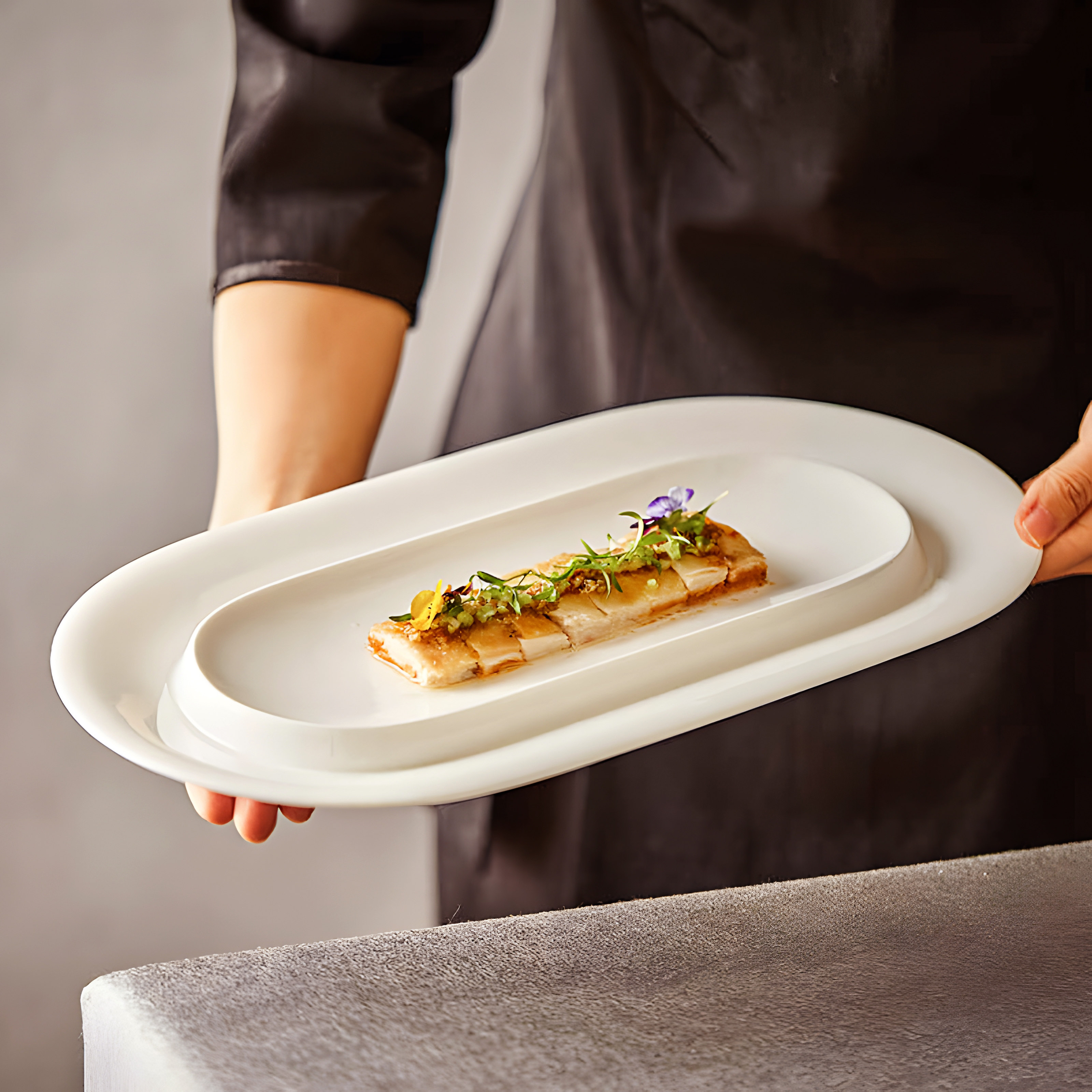 新中式陶瓷纯白椭圆鱼盘私人会所酒店粤菜冷菜融合料理菜意境餐具,餐饮具,盘,淘宝优惠券,粉丝福利购,淘宝优惠卷