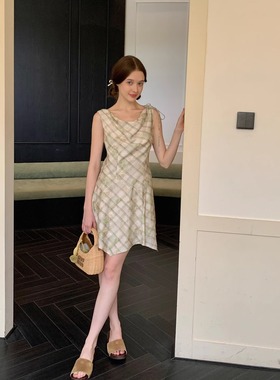 KERNEL COSMOS 漫野青格 夏日雏菊格纹荡领绑带不规则收腰连衣裙