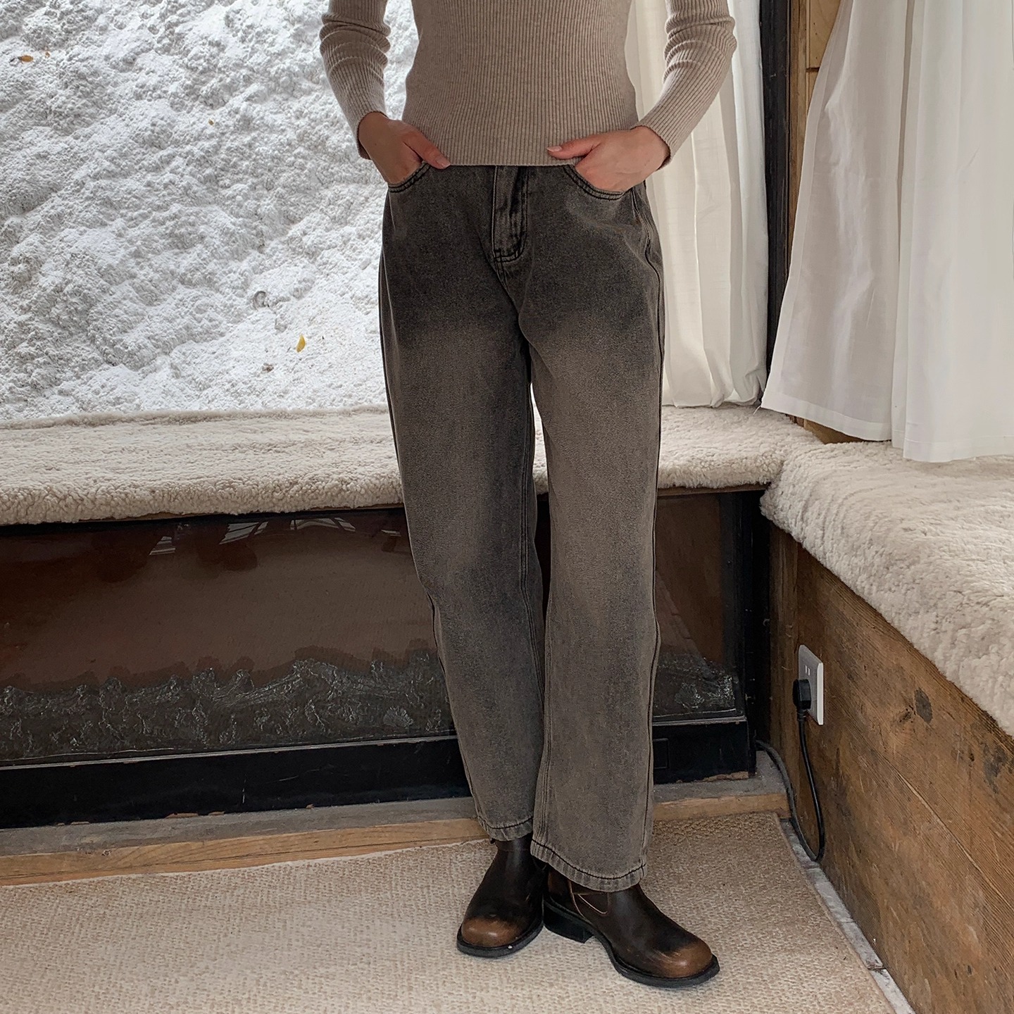 果核宇宙重磅美式棕灰做旧牛仔裤