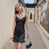 KERNEL 复古格纹V领吊带木耳边连衣裙 美式 COSMOS 黑松露巴塔