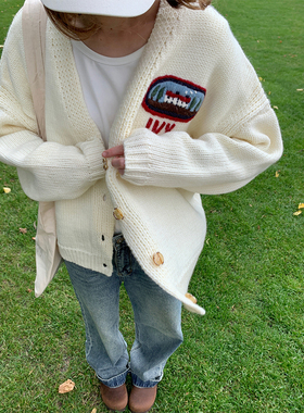 KERNEL COSMOS 埃维公园 学院复古常春藤V领羊毛刺绣毛衣开衫