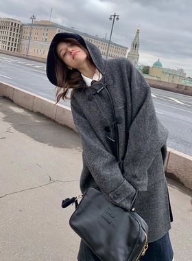 KERNEL COSMOS 德尔畔冬日 慵懒两面穿牛角扣连帽双面呢大衣