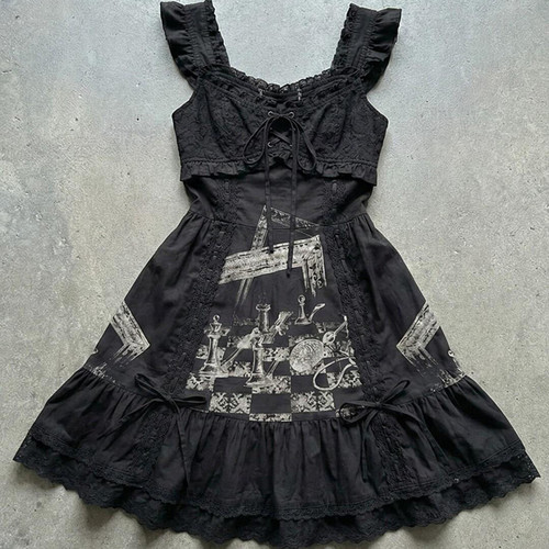 黑色复古甜美减龄吊带连衣裙