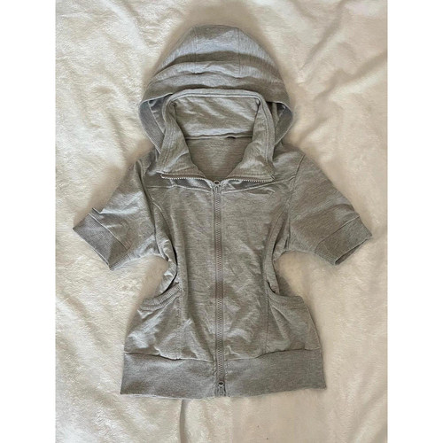 涂涂和阿冉 原创美式复古灰色短袖卫衣外套女收腰设计感小众上衣