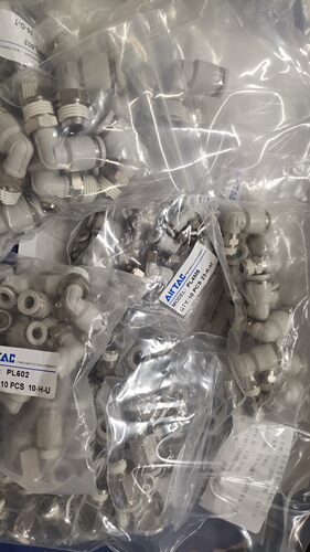 全新亚德客PC4M5/PL4M5/PL602/PL801/PL802/PC801/POC801气动接头