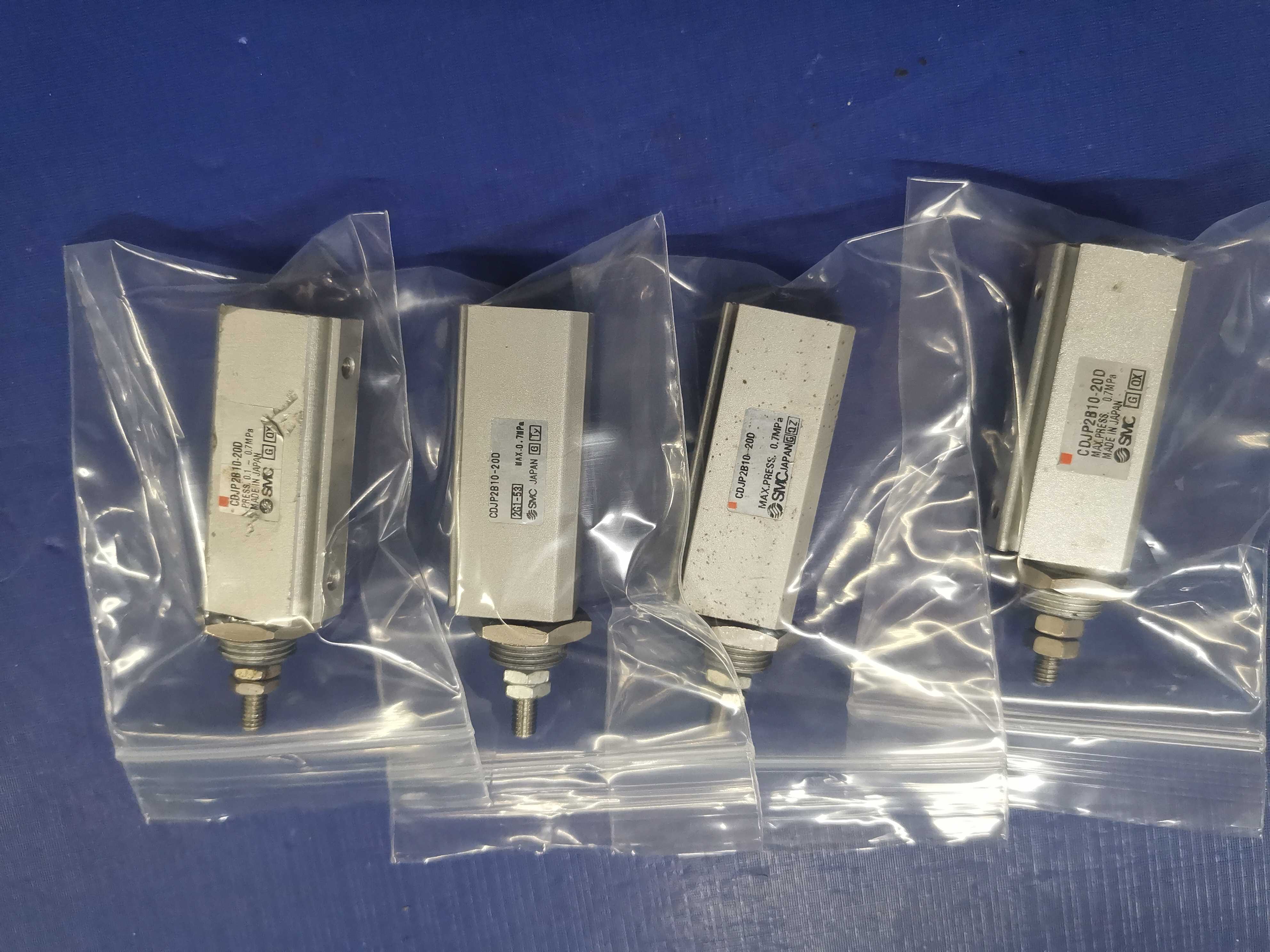 拆机SMC CDJP2B10-20D针型气缸，现货出售