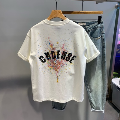 璀璨烟花字母短袖体恤