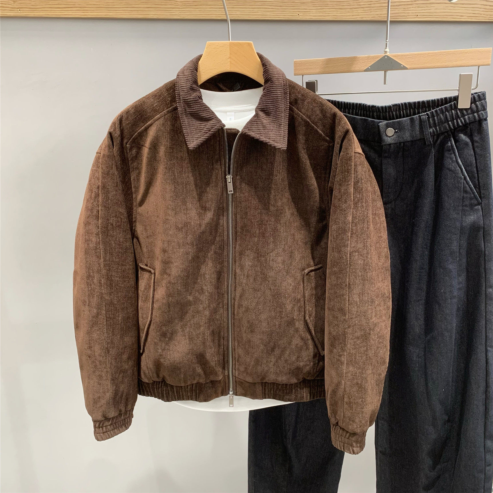 复古水洗灯芯绒撞色羽绒服