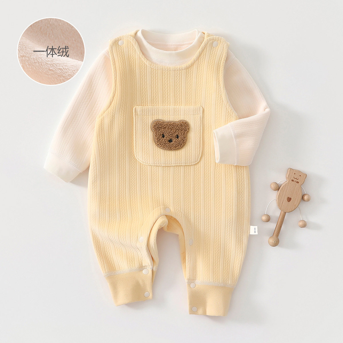 加厚加绒婴儿连体衣秋冬季保暖背带套装春秋新生儿宝宝外出衣