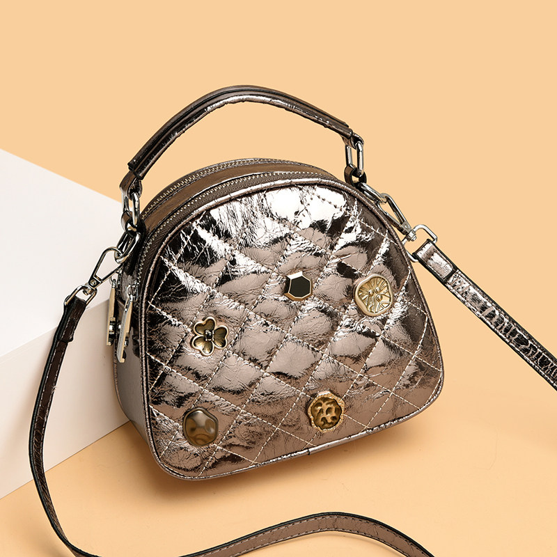 真皮质感包包女2023新款潮牌ins百搭大容量爆裂纹单肩手提斜挎包