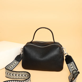 高级感真皮手提包2023新款大容量女士包包时尚单肩斜挎双层枕头包