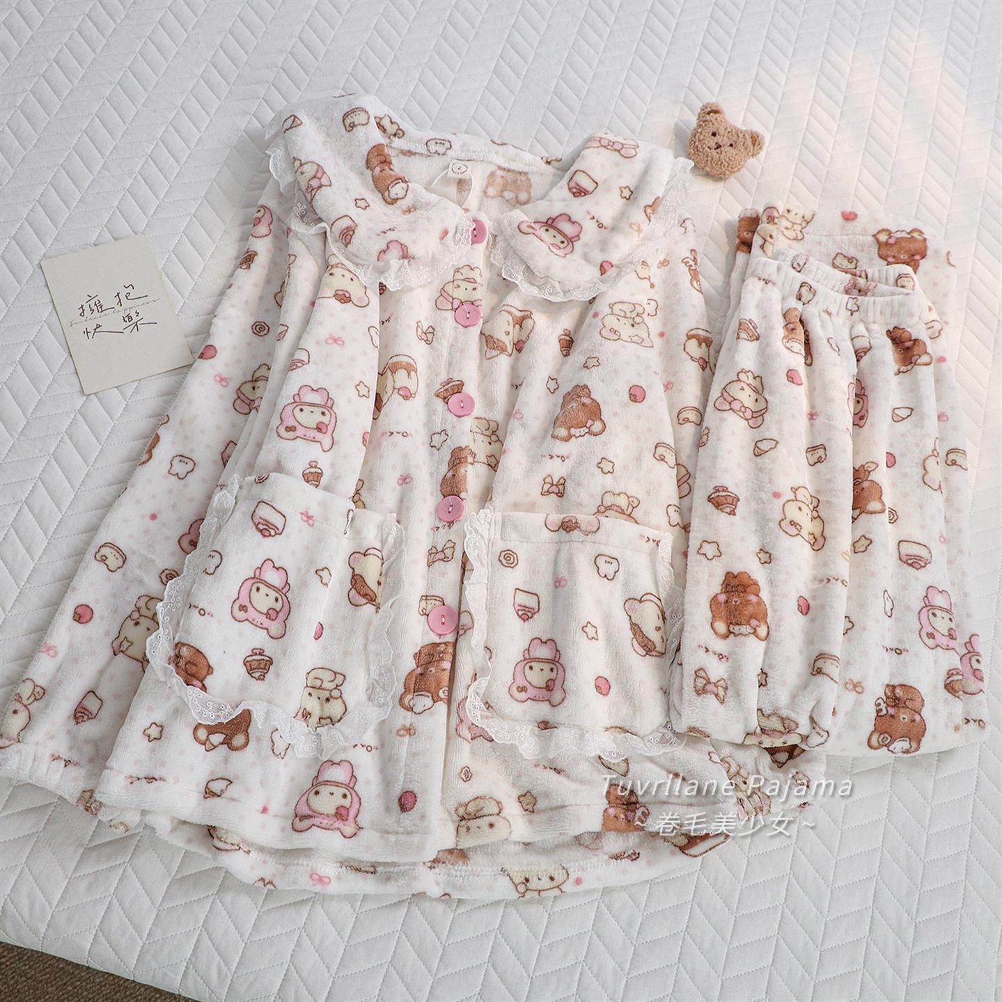软萌轻松熊卡通法兰珊瑚绒睡衣女2025冬新款可爱娃娃领加厚家居服