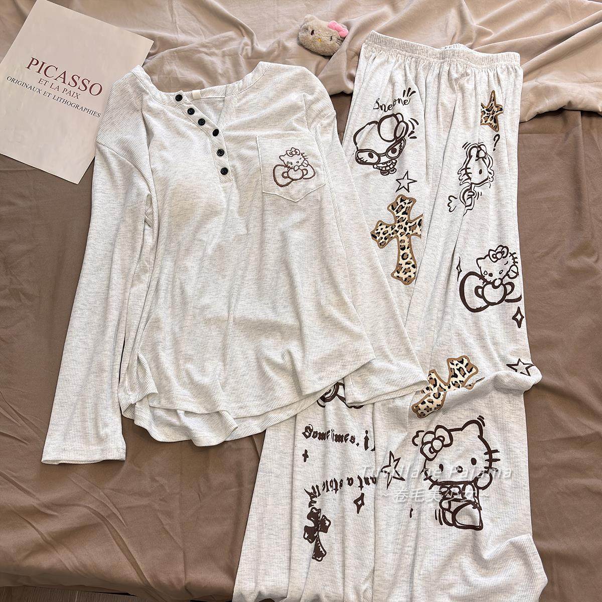 软乎乎莫代尔带胸垫长袖睡衣女春秋季新款卡通凯蒂猫休闲风家居服