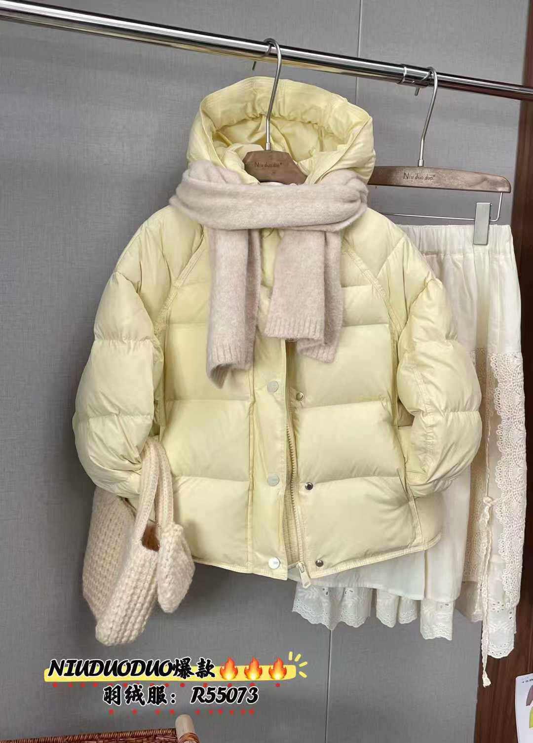 韩货冬装新款女童韩版连帽羽绒服中大童潮版加厚5073面包羽绒服