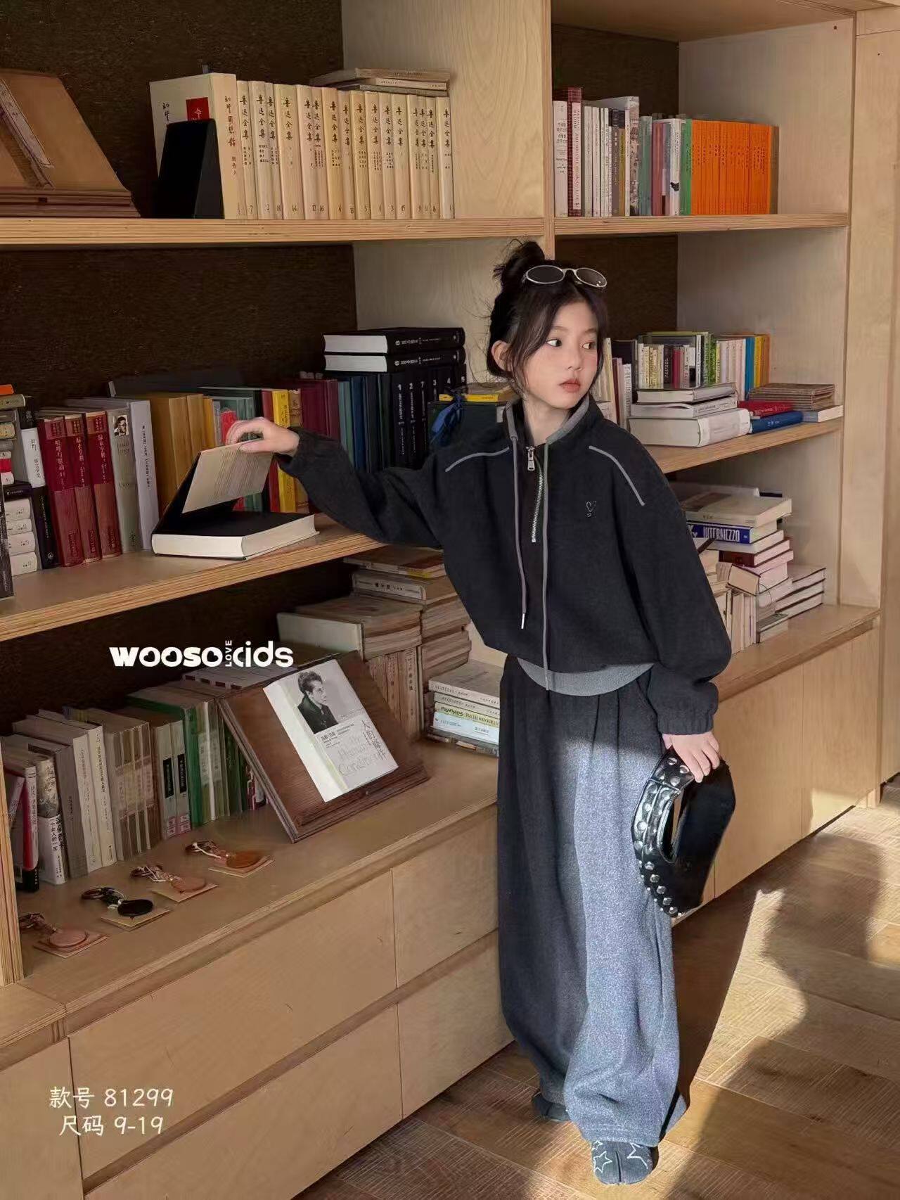 2026冬季新款儿童套装女童深灰色双面绒立领假两件卫衣直筒裤套装