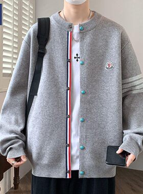 啄木鸟品牌秋季开衫毛衣男士潮品