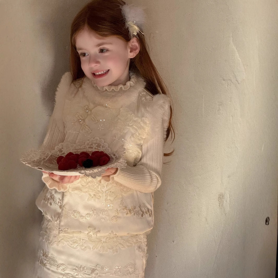 冬季儿童年服新中式夹棉醋酸蕾丝提花马甲套裙女童汉服国风套装,童装/婴儿装/亲子装,汉服,淘宝优惠券,粉丝福利购,淘宝优惠卷