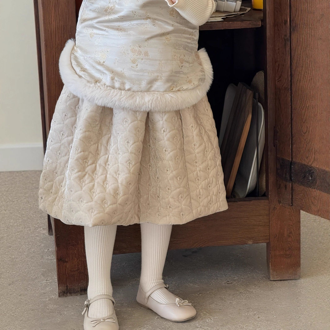 2025冬季新品夹棉加厚百搭半身裙女童钉珠丝绒裙子洋气儿童裙子,童装/婴儿装/亲子装,半身裙,淘宝优惠券,粉丝福利购,淘宝优惠卷
