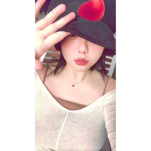 玫瑰金珐琅超可爱红豆项链锁骨链