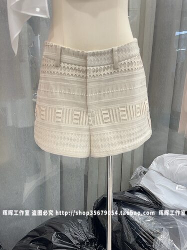 2026女装新款夏装立体浮雕时尚百搭短裤热裤