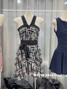 2026夏季新款女装韩版伊亚画报独特别致设计感花色收腰连衣裙子女
