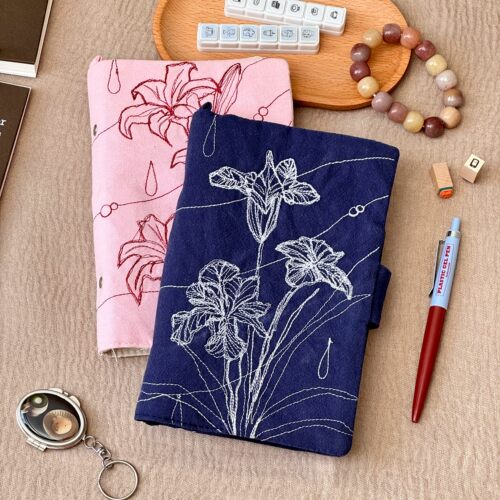 蓝色鸢尾花刺绣手帐复古ins风可拆卸活页本高颜值手作标准日程本