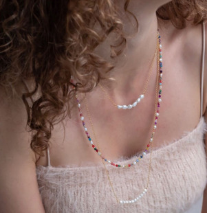 欧美杂志新款优质版彩色天然石淡水珍珠小金色串珠长款项链女挂链