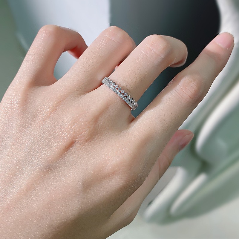 经典款珠宝2024新款925银欧美ins冷淡风叠戴排钻戒指环跨境热销款