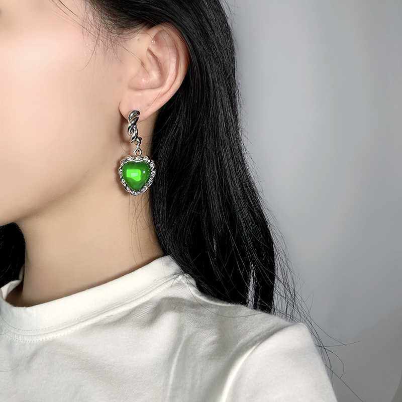 欧美CHIC风CC宋妍霏同款复古爱心人工祖母绿宝石麻花镶钻耳环耳钉