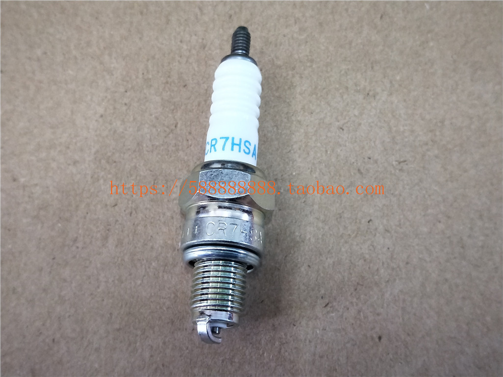 mt新大洲本田踏板通用NGK火花塞