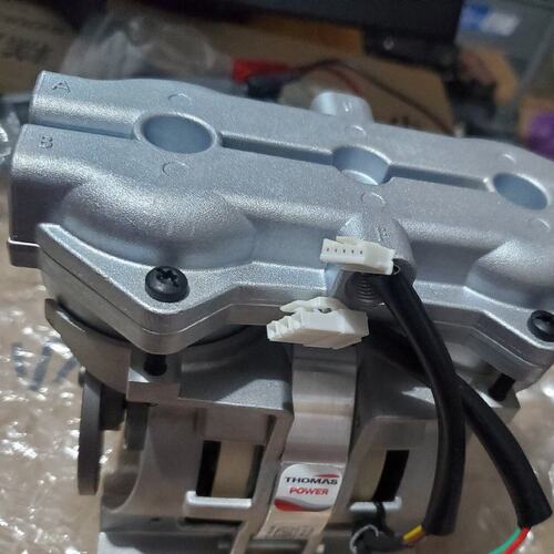 THOMAS真空泵2320C36-256W 140V B2320C36-256W 140V2320C36-256W