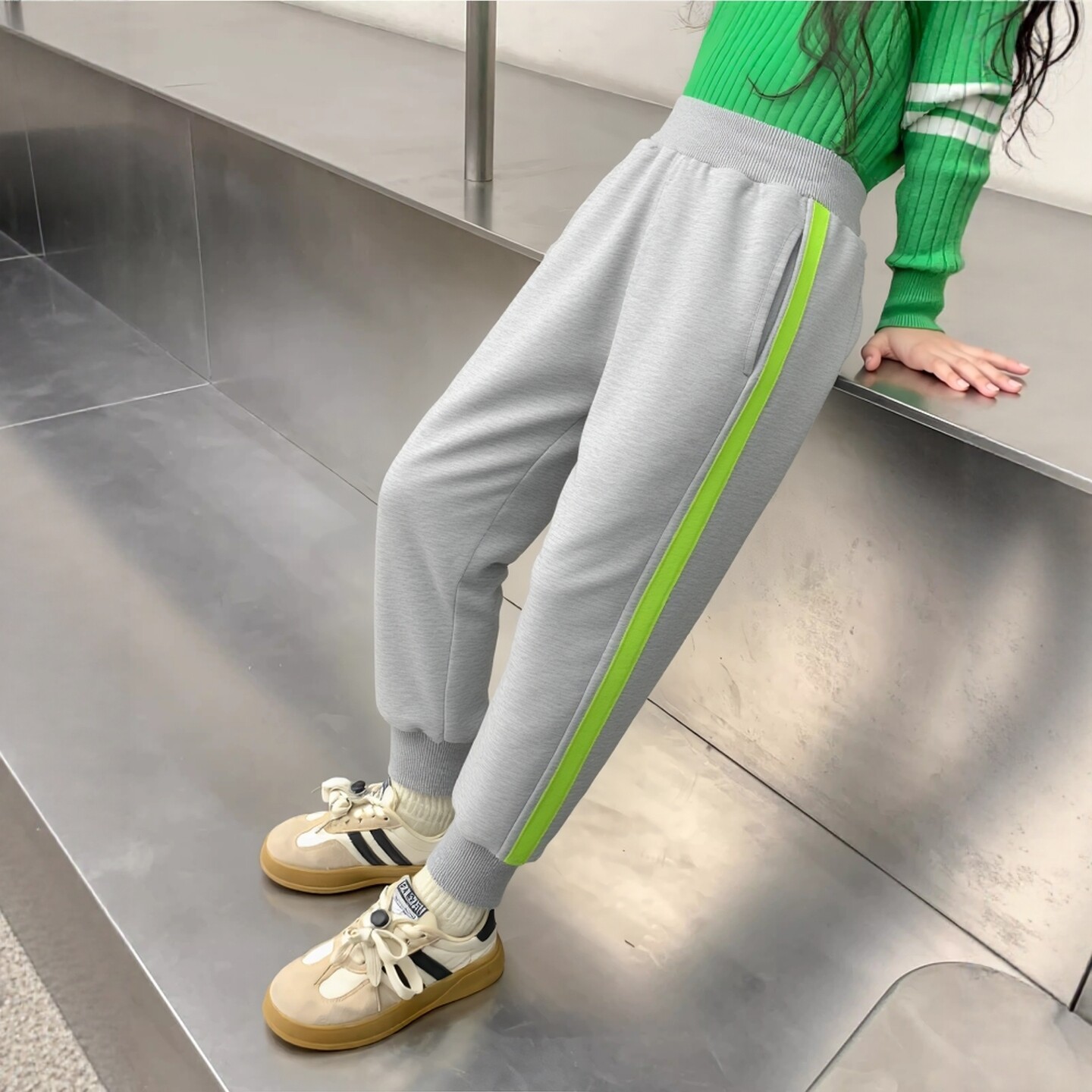 外贸女童2026春季新款休闲裤运动裤儿童卫裤洋气百搭纯棉束脚长裤