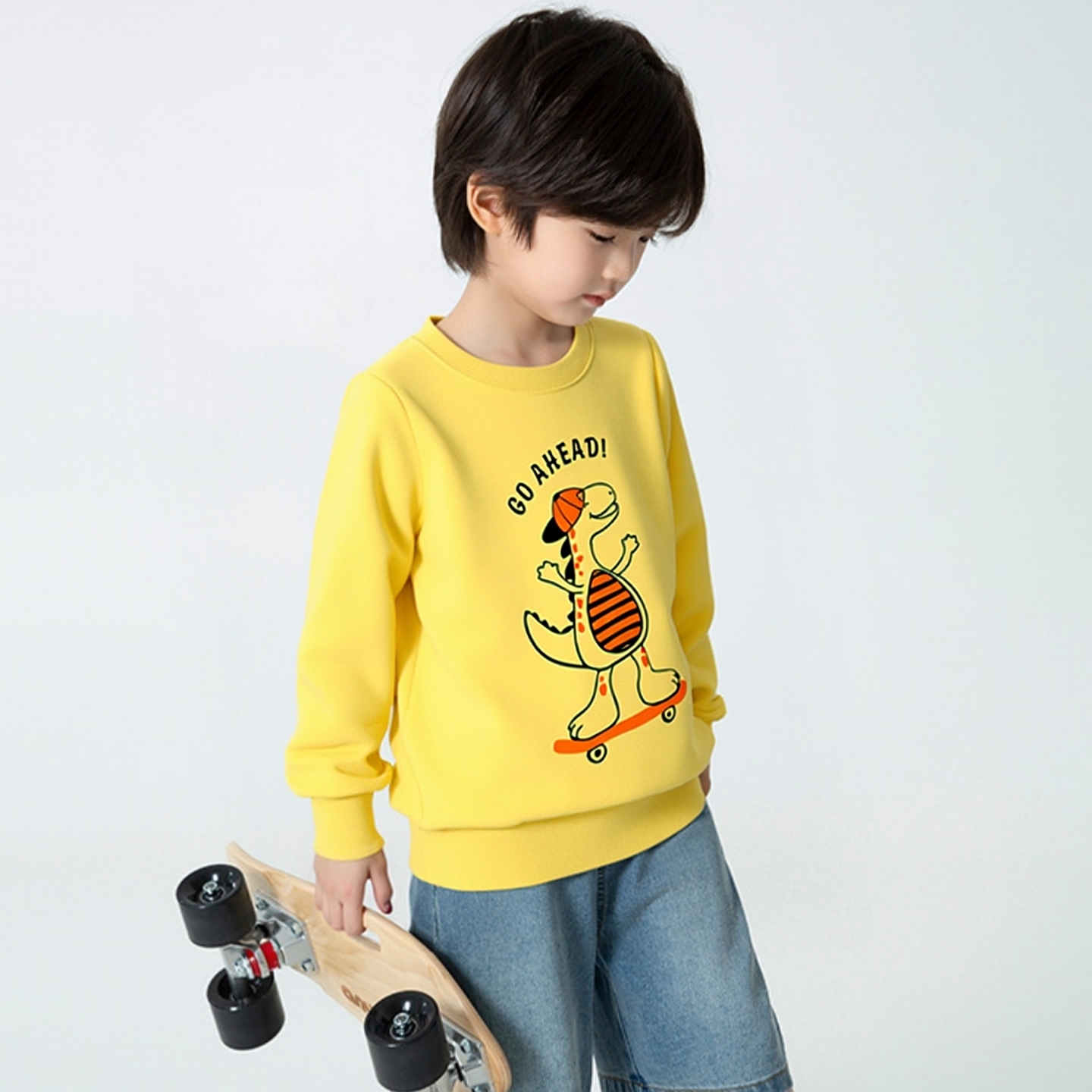 品牌外贸儿童圆领加绒运动卫衣男