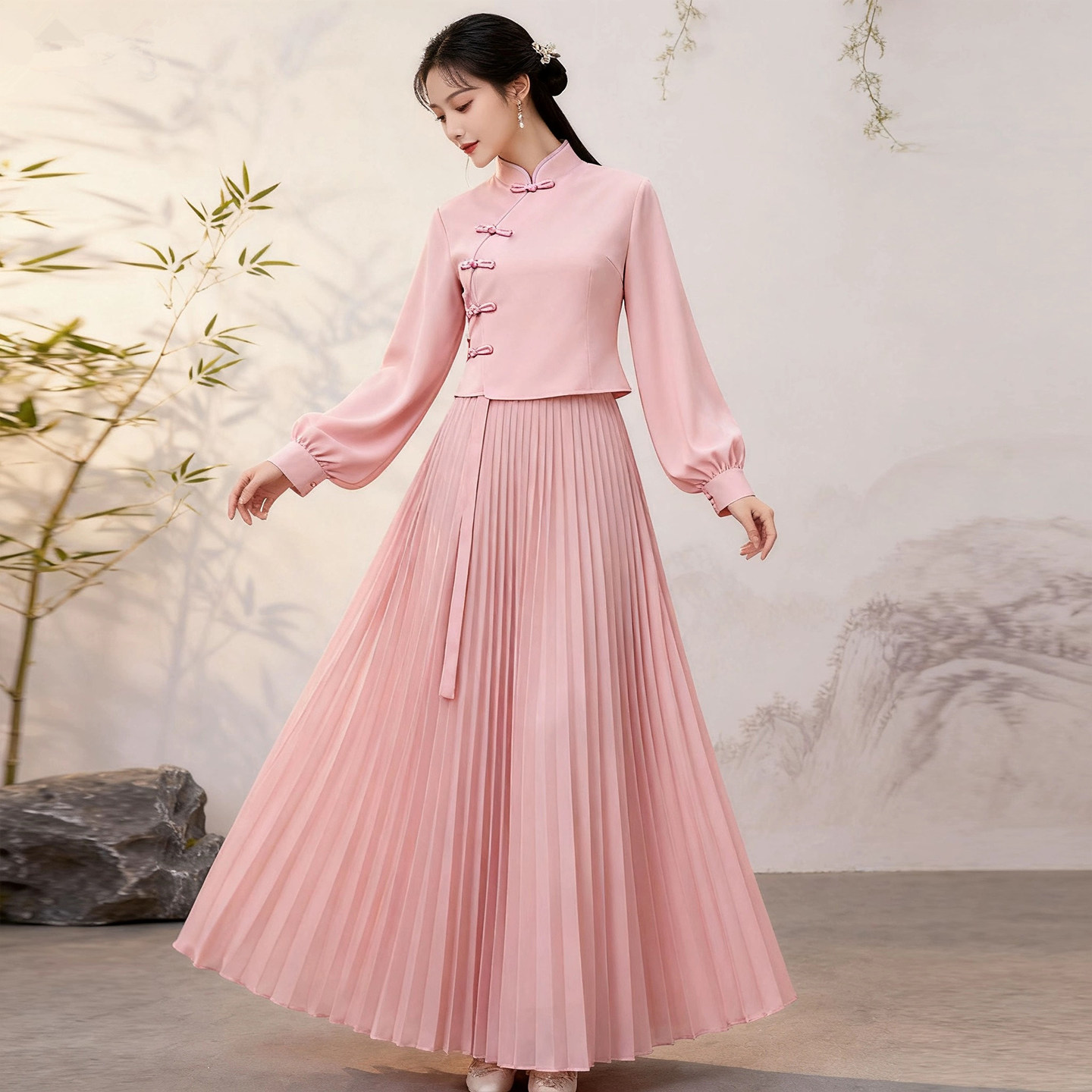 新款中式伴娘服高级感小众姐妹团订婚礼服中式长款百褶裙日常可穿