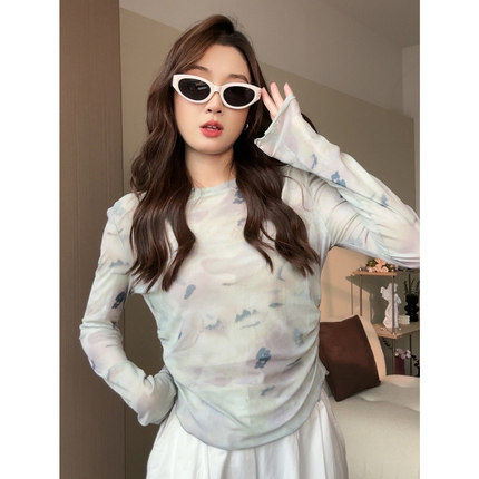 尔给设计感小众薄款网纱扎染短款上衣女夏2024新款长袖正肩T恤女