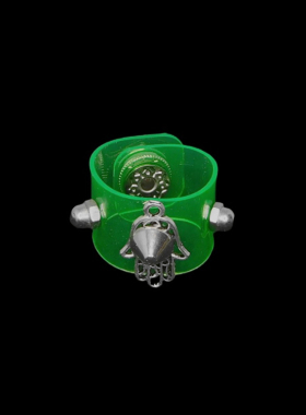 线条手掌翠绿清新透明软塑料戒指