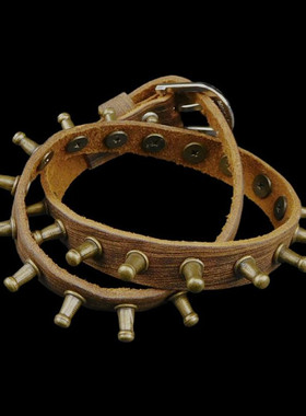 两圈棕柔软牛皮朋克奶嘴铆钉手链