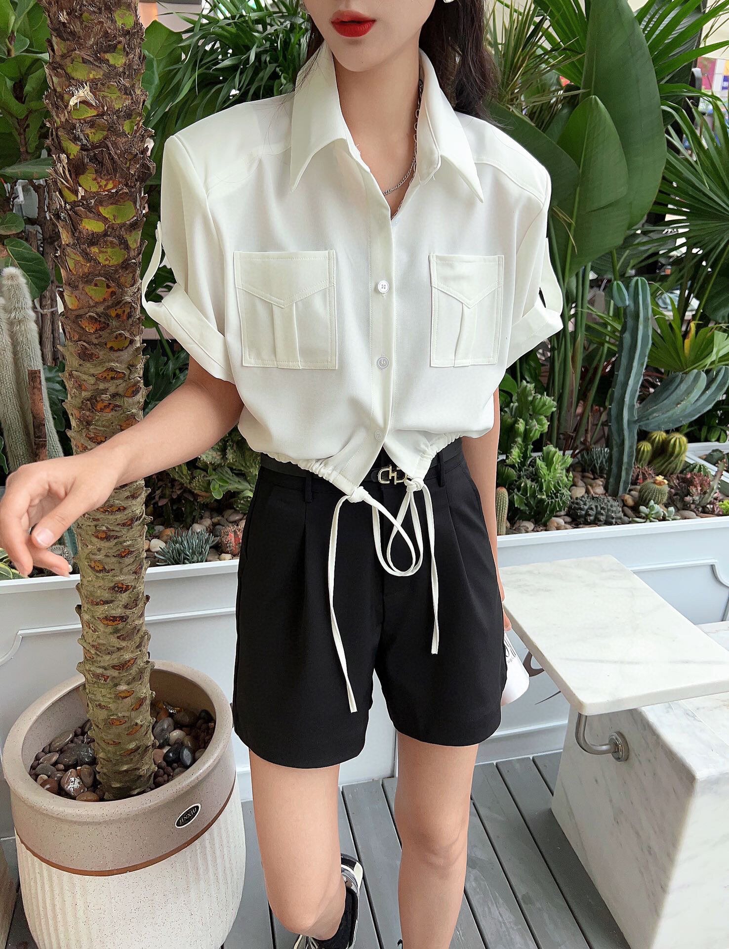 Lisuo利索时尚休闲宽松短款衬衫女装夏季Polo领抽绳系带洋气衬衣图片