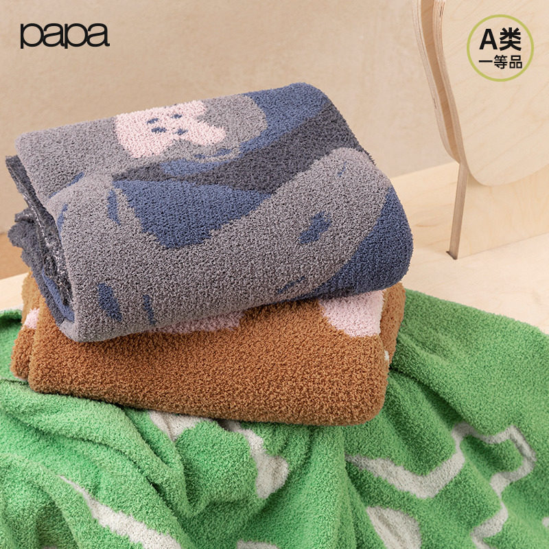 papa爬爬冬季儿童盖毯加绒加厚休闲保暖可爱卡通毛毯