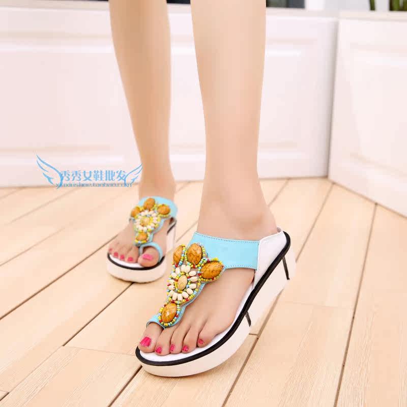 涼拖鞋女夏2018新款坡跟真皮時尚人字拖松糕跟平底外穿沙灘大碼鞋在類目 女鞋, 拖鞋中 - 來自Buy2taobao.com提供專業的淘寶代購服務